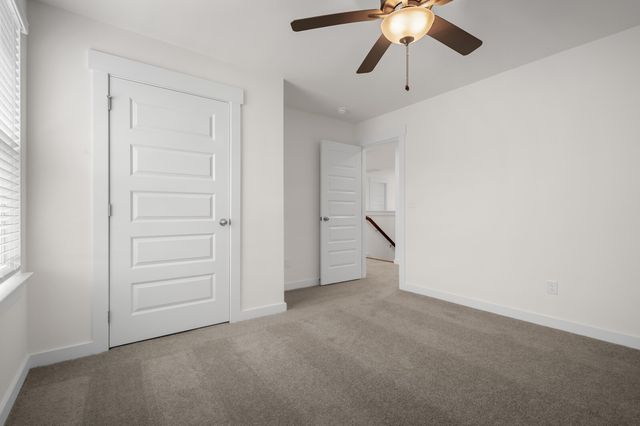 108 Barnwood Rd, Gallatin, TN 37066