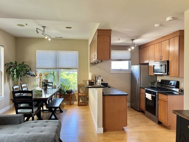 29 Wheeler 212, Cambridge, MA 02138