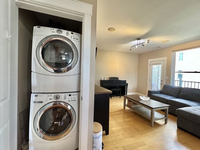 29 Wheeler 212, Cambridge, MA 02138