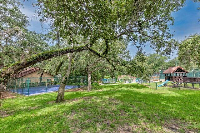 2612 2ND COURT, Palm Harbor, FL 34684