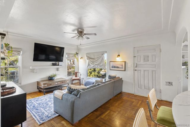 2003 Ebers Street, San Diego, CA 92107