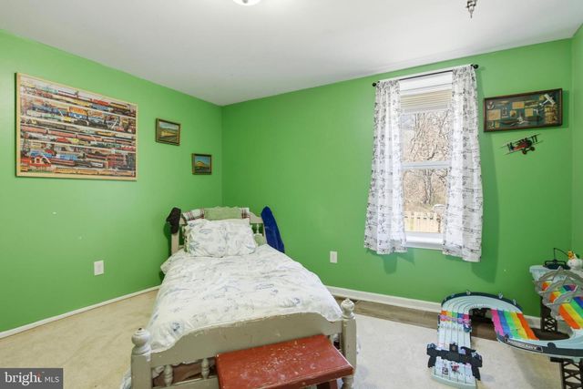 496 COVERED BRIDGE RD, Quakertown, PA 18951