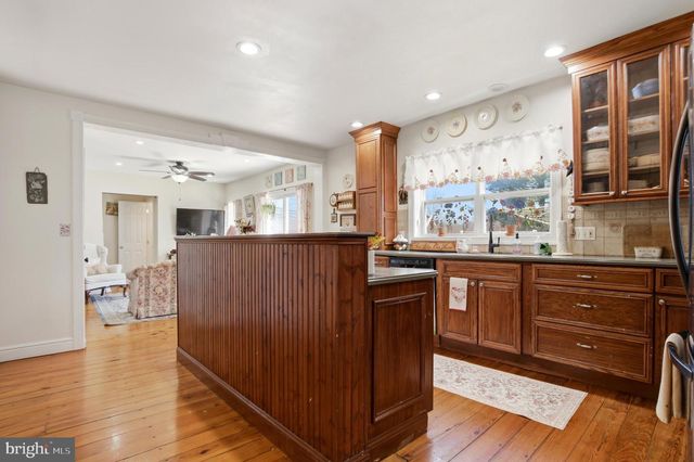 496 COVERED BRIDGE RD, Quakertown, PA 18951