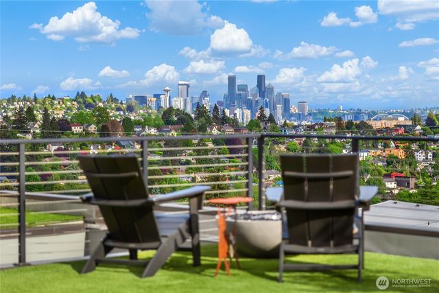 3303 37th Avenue W, Seattle, WA 98199