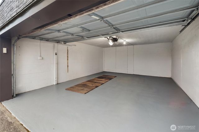 3303 37th Avenue W, Seattle, WA 98199