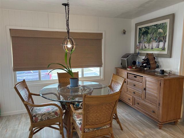 10297 N LAKE DRIVE 79, Largo, FL 33773