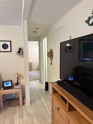 10297 N LAKE DRIVE 79, Largo, FL 33773