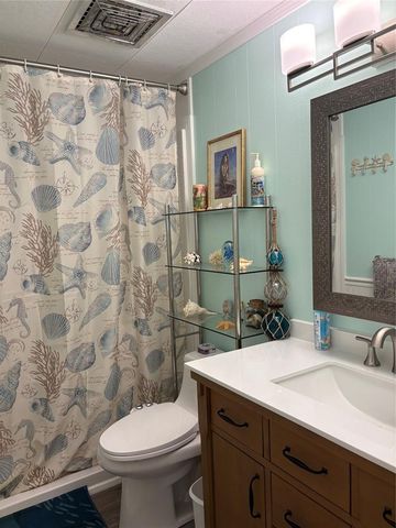 10297 N LAKE DRIVE 79, Largo, FL 33773