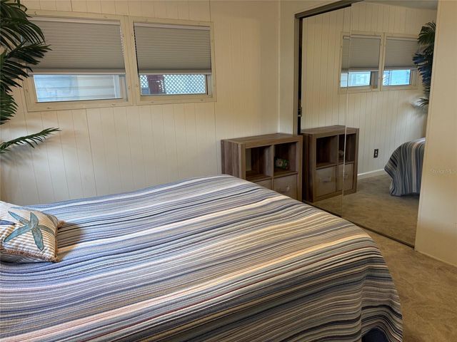 10297 N LAKE DRIVE 79, Largo, FL 33773