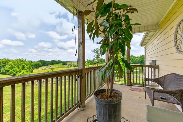 493 Levy Road, Paris, KY 40361