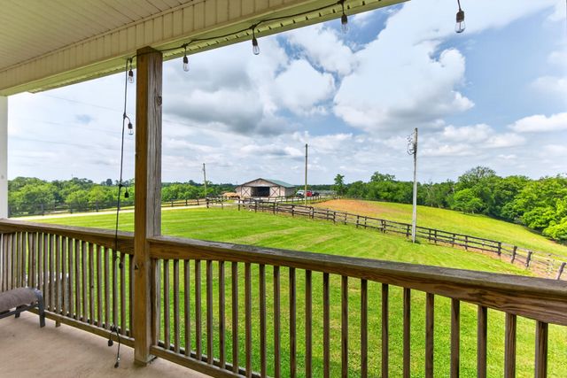 493 Levy Road, Paris, KY 40361