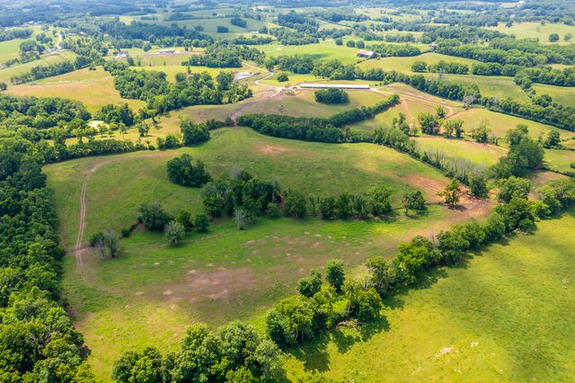 493 Levy Road, Paris, KY 40361
