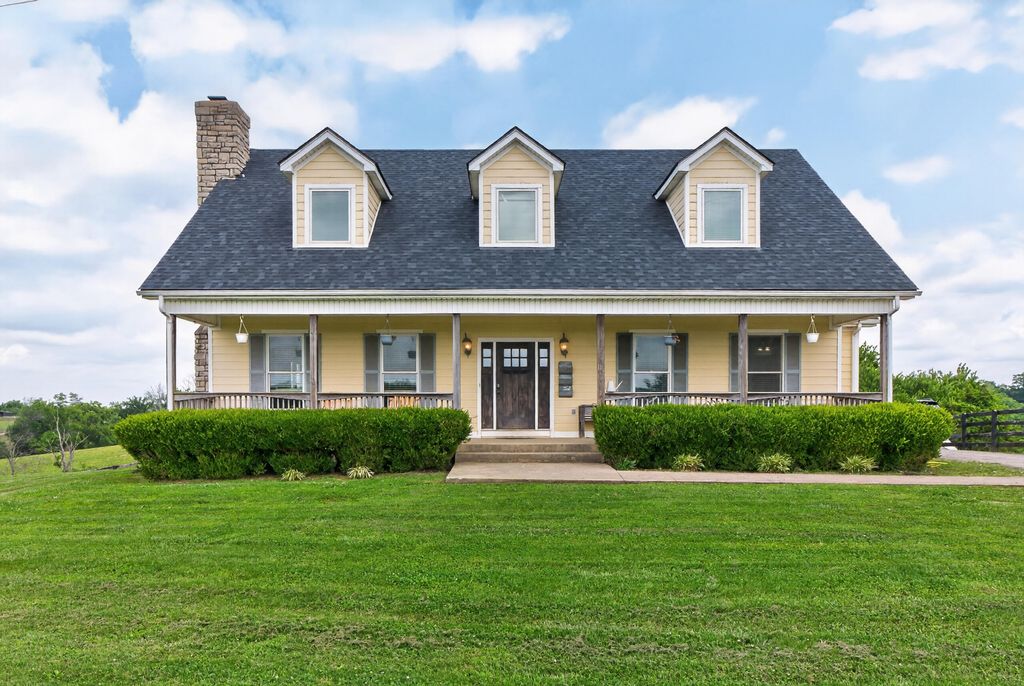 493 Levy Road, Paris, KY 40361