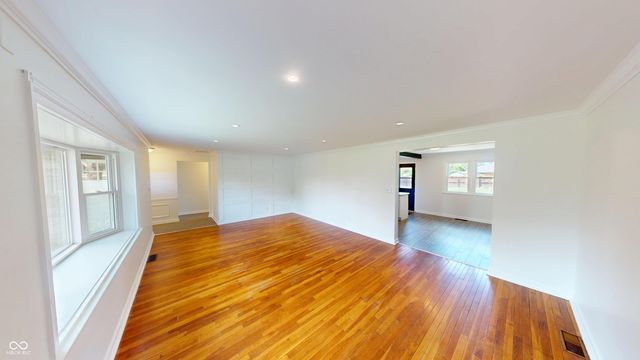 4254 Wanamaker Drive, Indianapolis, IN 46239