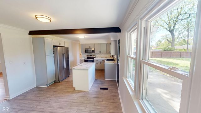 4254 Wanamaker Drive, Indianapolis, IN 46239