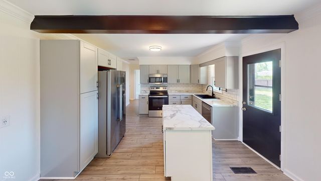 4254 Wanamaker Drive, Indianapolis, IN 46239