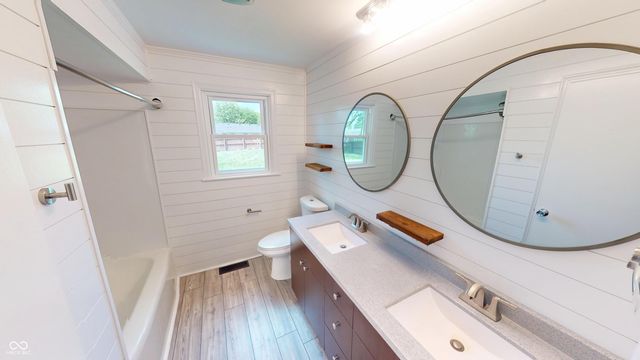 4254 Wanamaker Drive, Indianapolis, IN 46239