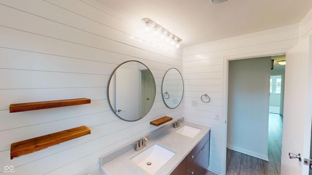 4254 Wanamaker Drive, Indianapolis, IN 46239