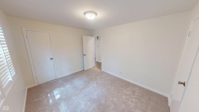 4254 Wanamaker Drive, Indianapolis, IN 46239