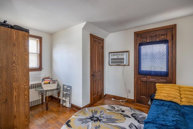 714 N ONEIDA STREET, Appleton, WI 54911