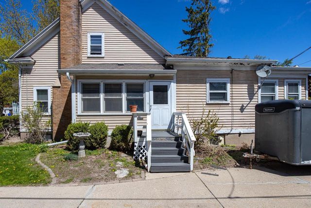 714 N ONEIDA STREET, Appleton, WI 54911