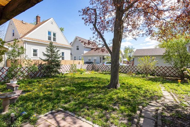 714 N ONEIDA STREET, Appleton, WI 54911