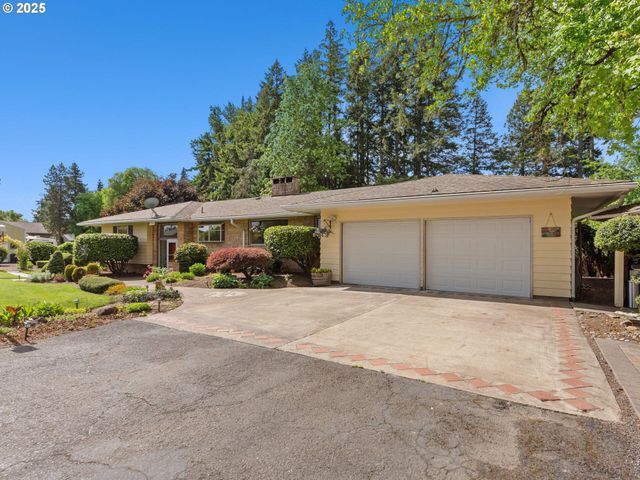11946 Se BOYER Rd, Mc Minnville, OR 97128