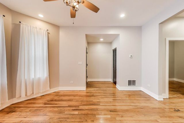 3939 W Polk Street 1, Chicago, IL 60624