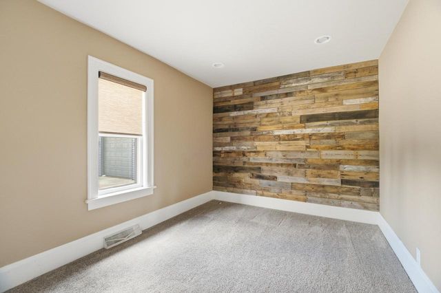 1881 W Main STREET, Little Chute, WI 54911