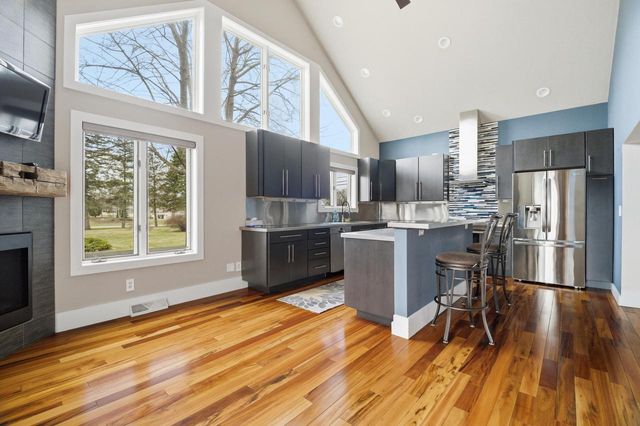 1881 W Main STREET, Little Chute, WI 54911