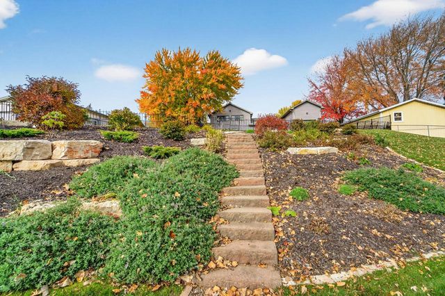1881 W Main STREET, Little Chute, WI 54911