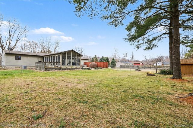 6360 W Frances Road, Vienna Charter Township, MI 48420