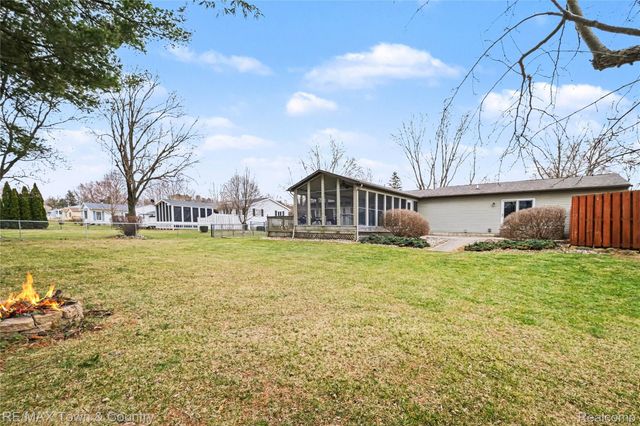 6360 W Frances Road, Vienna Charter Township, MI 48420