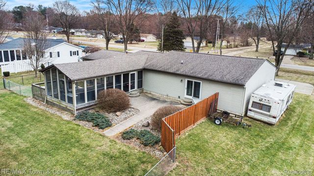 6360 W Frances Road, Vienna Charter Township, MI 48420