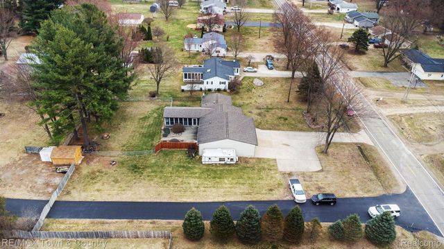 6360 W Frances Road, Vienna Charter Township, MI 48420