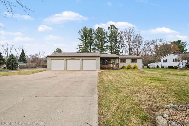 6360 W Frances Road, Vienna Charter Township, MI 48420