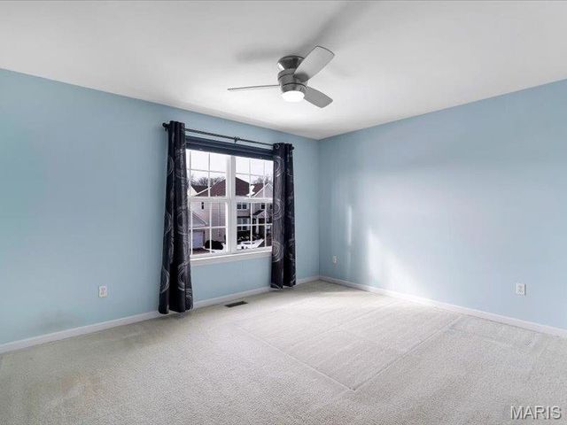 718 Savannah Crossing Way, Chesterfield, MO 63017