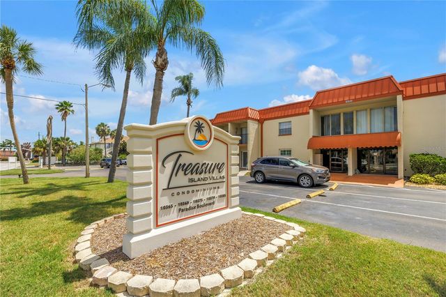 10375 PARADISE BOULEVARD 51, Treasure Island, FL 33706