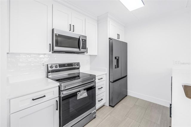10375 PARADISE BOULEVARD 51, Treasure Island, FL 33706