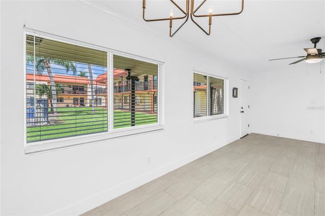 10375 PARADISE BOULEVARD 51, Treasure Island, FL 33706
