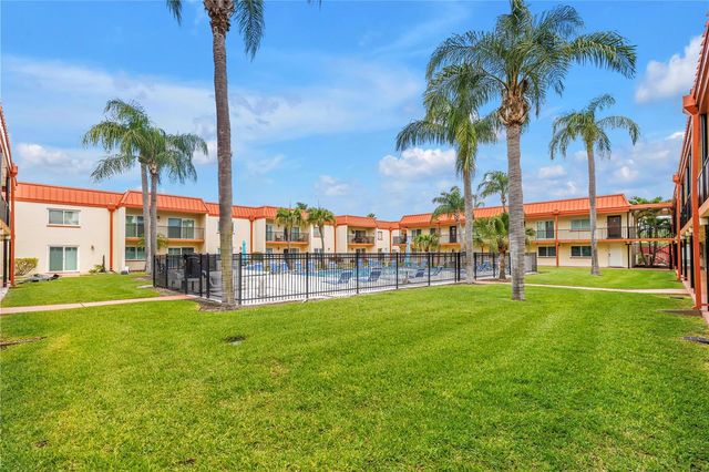 10375 PARADISE BOULEVARD 51, Treasure Island, FL 33706