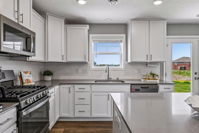 9679 Canter Court, Victoria, MN 55386