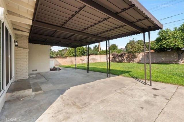 858 W Yale, Ontario, CA 91762