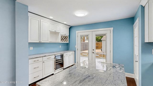 2221 Lowell Ave, Louisville, KY 40205