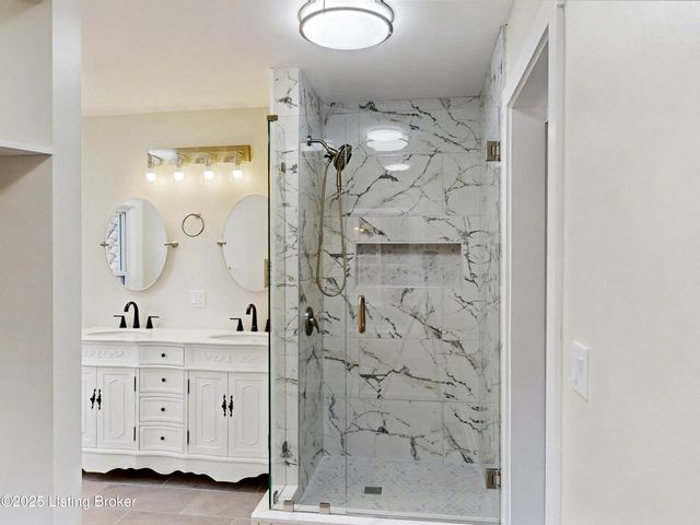 2221 Lowell Ave, Louisville, KY 40205