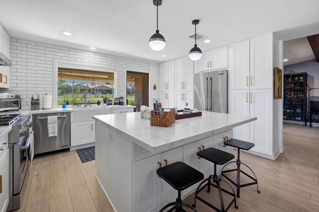 65 Camino Arroyo N, Palm Desert, CA 92260