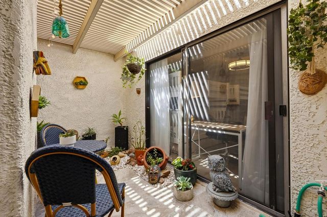 65 Camino Arroyo N, Palm Desert, CA 92260