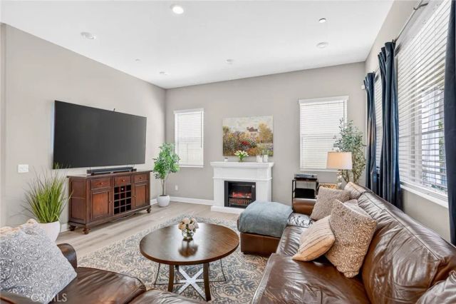 731 Westbrook Loop, San Marcos, CA 92078