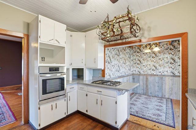 1020 KANSAS CITY, Rapid City, SD 57701