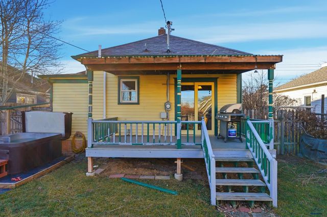 1020 KANSAS CITY, Rapid City, SD 57701